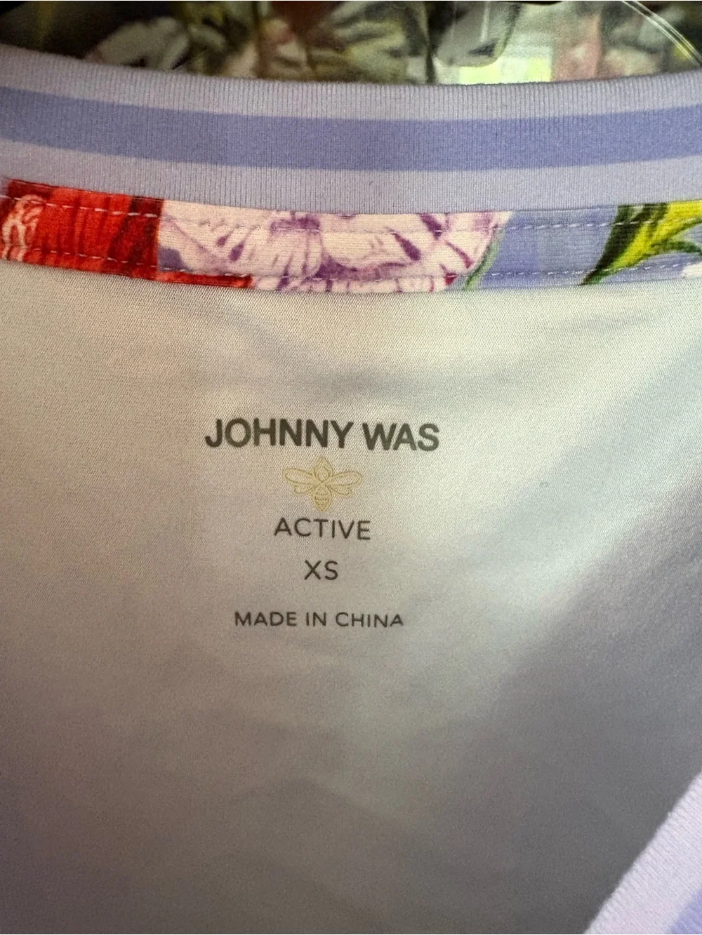 Johnny Was Busy Bee Oversized Crop Active Top